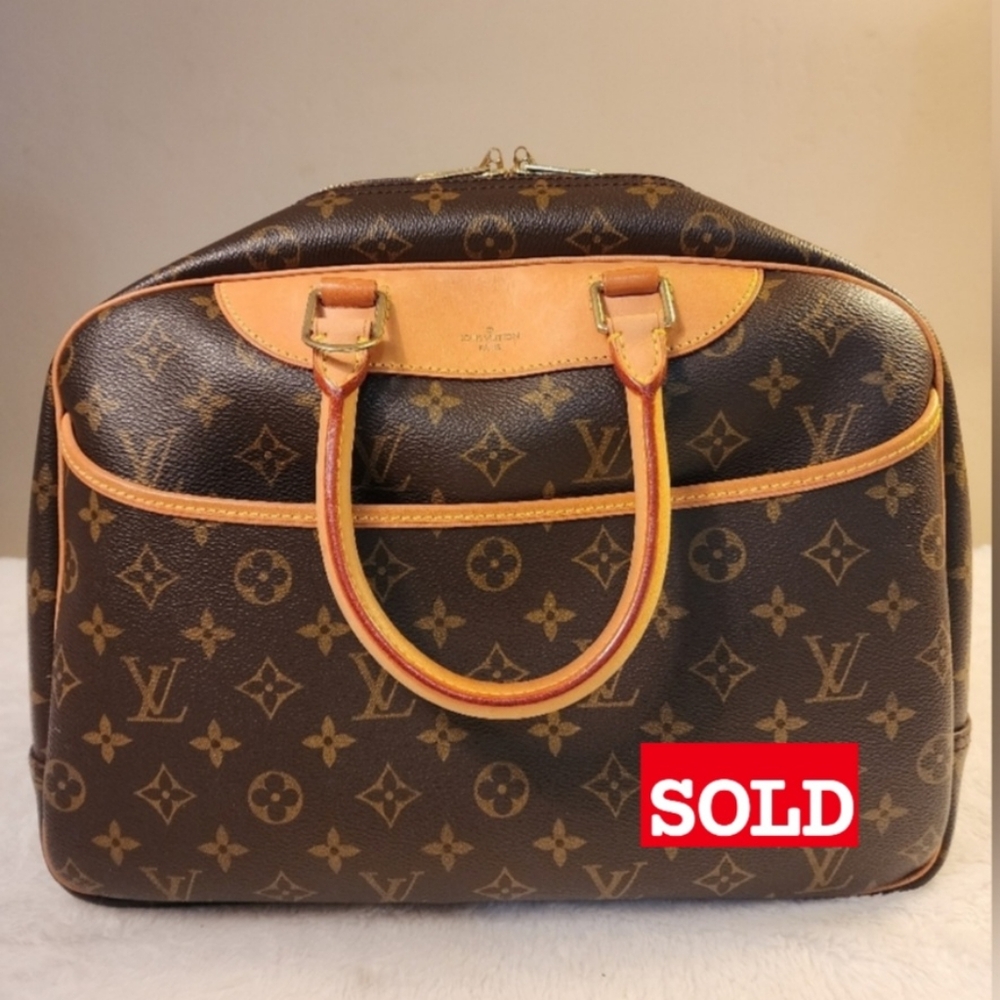 ❌️SOLD❌️ Louis Vuitton Deauville monogram handbag Date Code MB0072